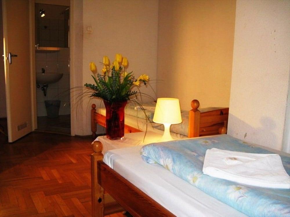 Hotel Rila Budapest Bilik gambar