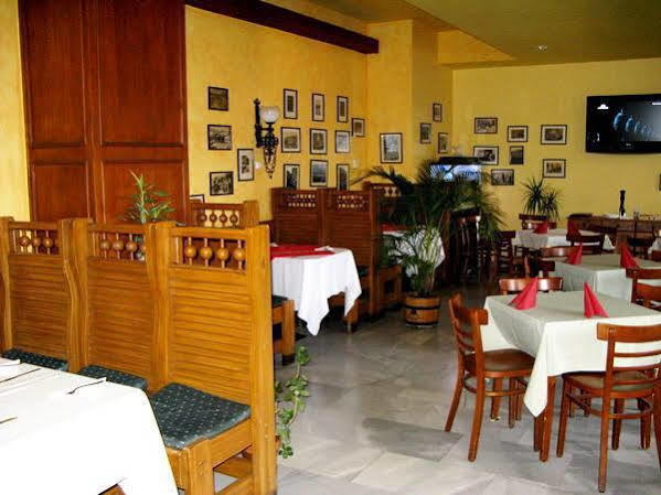 Hotel Rila Budapest Restoran gambar
